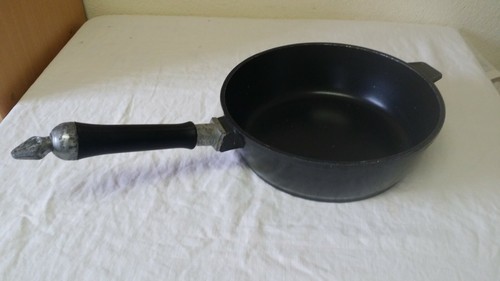 Poêle sauteuse sans - sauteuse,