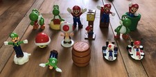 Lot de 14 figurines Mario Mc