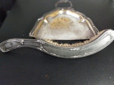 Ancien ramasse miettes ou