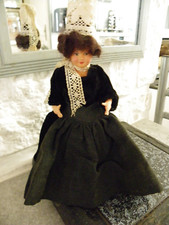 POUPEE FOLKLORIQUE PETITCOLLIN  CELLULOID  BIGOUDEN BRETAGNE 18 CM B ETAT