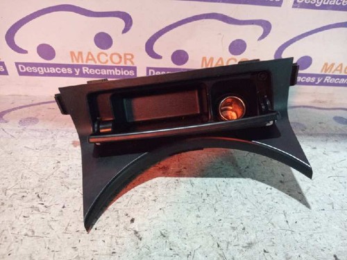 92122ag210 cendrier subaru - 92122ag210,