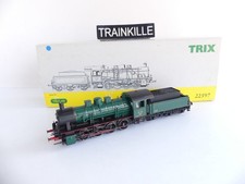 (2) 22597 / TRIX HO LOCOMOTIVE
