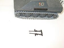 lot 2 mitrailleuses MG en