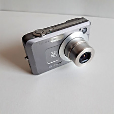 Casio Exilim EX-Z750  Digital Camera 7,2 Mega Pixels 3X Optical Zoom