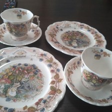 Lot de 2 assiettes soucoupes