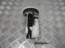 Pompe et jauge à essence