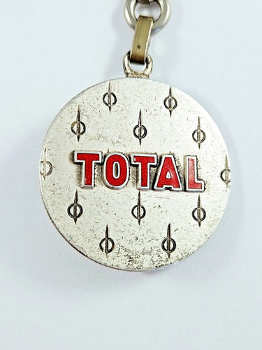 Porte cles augis total - -,