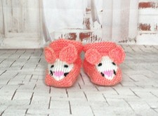 Chaussons bébé tricoté mains ( souris ) 3 mois à 6 mois