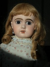 Poupée ancienne: Jolie Jumeau