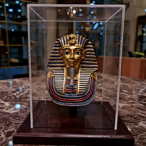 Small king tut mask replica - king,