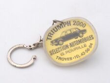 PORTE CLÉS ANCIEN - KEYCHAIN - TRIUMPH 2000 / 1300