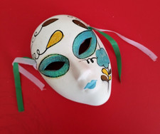 Masque Vintage Art Mural