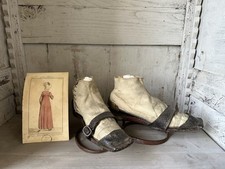 Chaussures 1795-1810 Souliers Avec Ses Sosque Patins Et Gravure Costume Parisien