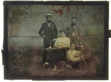 Autochrome Groupe Famille Femme Jeune Homme Chien Raquette de Tennis 1910/20