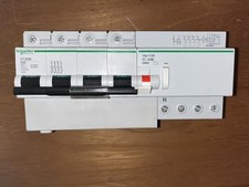 DISJONCTEUR  DIFFERENTIEL