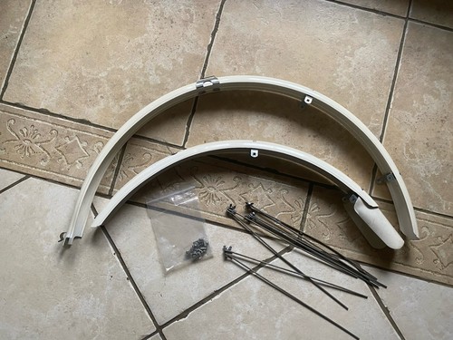 Garde boue plastique - plastique, de