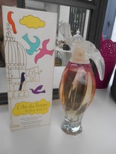 Flacon couleur , plein 100ml   d'eau de toilette     L'Air du Temps NINA RICCI  
