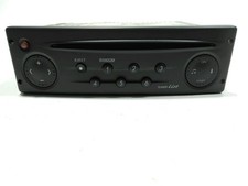AUTORADIO 8200247962 RENAULT LAGUNA 2 phase 1 (11/2000 03/2005) / NE 191491