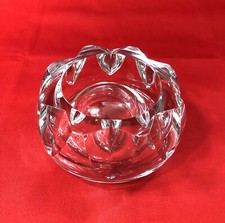 cendrier à eau en cristal taillé signé BACCARAT 12 cm Table Fumeur Service Pipe