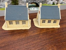 Lot de deux maison jouef ho