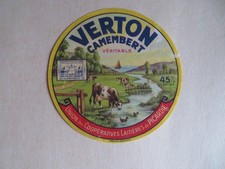 Etiquette  de fromage camembert Verton