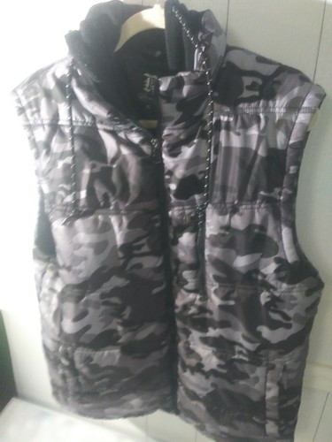 Camoflog puffy vest - puffy,