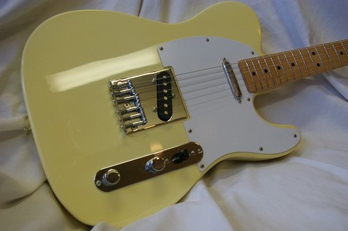 45 - (fender, japan)