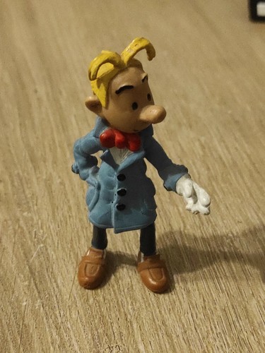 Ancienne figurine plastique - ancienne,