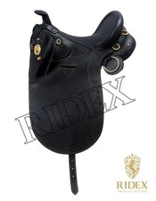 Bel ensemble de selle en cuir