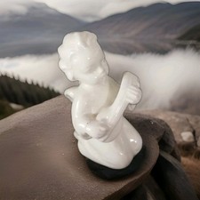 Superbe figurine ange cherubin en ancienne porcelaine M.J .Hummel goebel germany