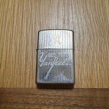 Briquet à gaz Zippo Yankees