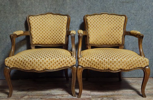 Paire fauteuils anciens en - de,