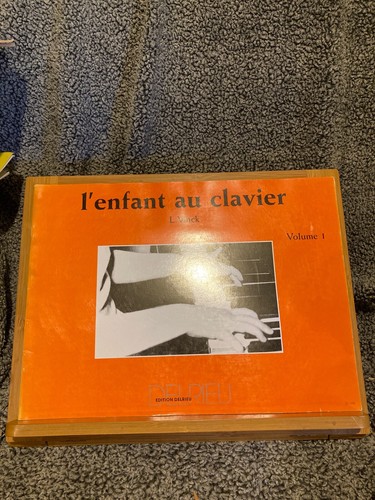 Lina vinck enfant clavier - vinck, l'enfant