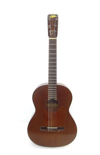 Guitare classique aria used - classique,