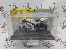 Die Cast 1/18 " Yamaha YZR-M1