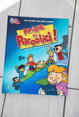 Livre panique pacoolici - livre, au