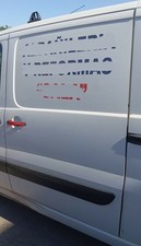 porte latérale gauche