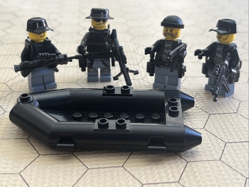 Four lego black - four,