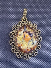 Ancien Pendentif En Emaux De Limoges Signé R.Grelot ?