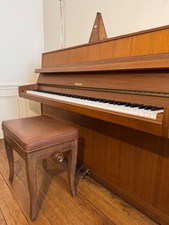 Piano droit Brückner Chêne -
