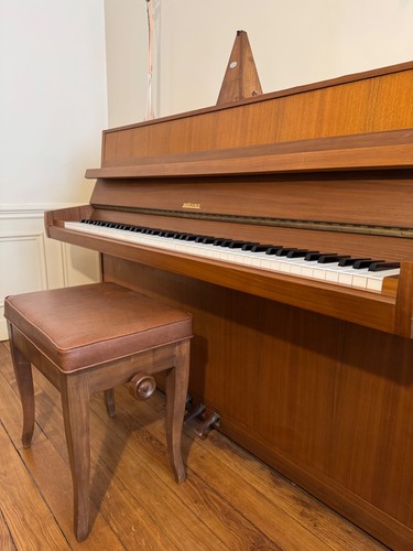 Piano droit brückner chêne - droit,