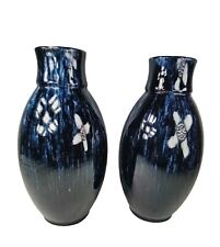 Paires de vases ovoïdes