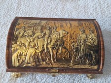 Tirelire En Forme De Coffre Pirate Boîte A Bonbons Longueur 17cm Larg 12cm Ht7cm