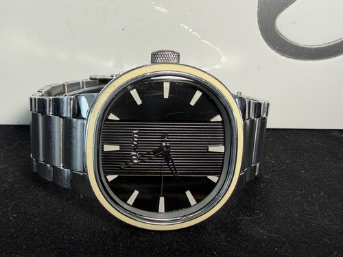 Nixon the capital watch - capital,