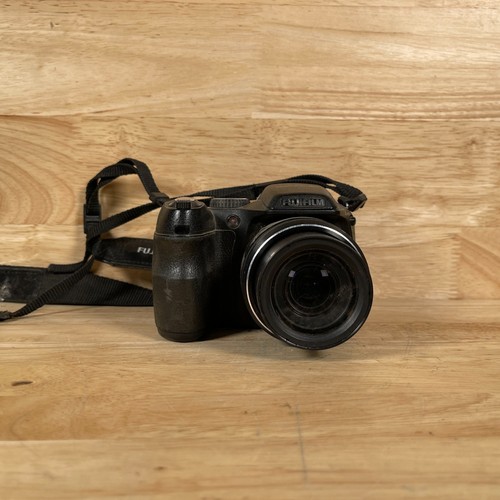Fujifilm finepix s2000hd - finepix,