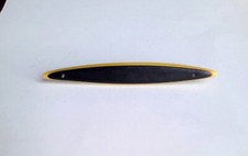 Broche navette ancienne en bakélite bicolore