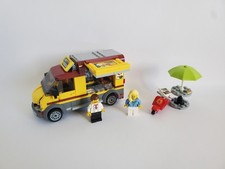 LEGO City 60150 – Pizza Van - Pizzeria, Figurines, Pizzaiolo, Scooter, Table TBE