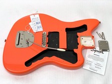 CLASSIC VIBE Genuine Fender