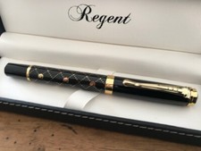 STYLO PLUME laqué noir