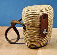 ANCIEN VERRE GOBELET DE CURISTE OVALE THERMES DE CHATEL GUYON DANS SON PANIER